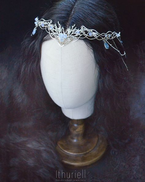 • Moonchild • Crown yourself with moonlight and stardust ✨ #fantasyfashion #crown #nightcourt #fairycore #darkfantasy #ethereal #lordoftherings #wearableart #weddingcrown Silver Moon Crown, Fantasy Head Piece, Fantasy Crown Art, Ethereal Headpiece, Moonstone Tiara, Ethereal Accessories, Celestial Tiara, Fantasy Tiara, Fantasy Headpieces