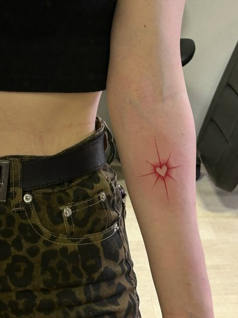 Small Pretty Tattoos, Red Ink Tattoos, Tattoos Inspo, Red Tattoos, Discreet Tattoos, Girly Tattoos, Dainty Tattoos, Subtle Tattoos, Elegant Tattoos