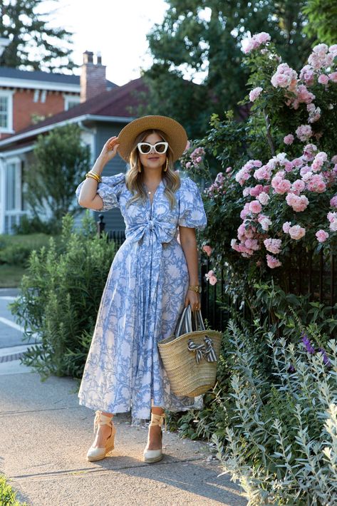 Beyond Beyond - Krystin Lee Krystin Lee, Alia Bhatt Photoshoot, Indian Kurti Designs, Easter Fashion, Frock For Women, Modest Wear, Style Savvy, Lace Blue Dress, Easter Dress