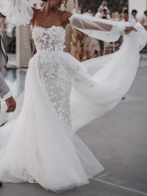 Corset Wedding Dresses With Sleeves, Ethereal Long Sleeve Wedding Dress, Timeless Wedding Dress Elegant Sleeves, Layered Tulle Wedding Dress With Sleeves, Wedding Dress With Shoulder Sleeves, Extravagent Wedding Dresses, Wedding Dress With Tie Straps, Fall Winter Wedding Dresses, Spring Wedding Dress Bride