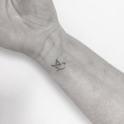 65 Most Stunning Small Tattoos For Women  #angeltatto #ankletatto #arrowtatto #backtatto #bes... Small Delicate Bird Tattoo, Minimalist Bird Tattoos For Women, Christian Dove Tattoo, Minimalist Dove Tattoo, Dainty Christian Tattoos For Women, Small Bird Tattoos For Women, Fine Line Small Tattoo, Small Dove Tattoos, Little Bird Tattoos