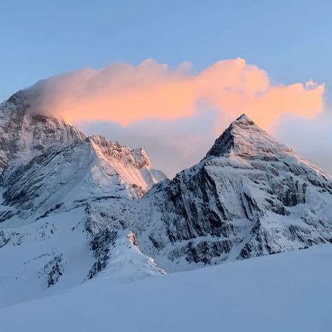 Which snow-covered mountain will be the first of your life? 🗻 . . . #SnowMountain #FirstSnowMountainOfLife #FirstSnowMountain #SnowyPeaks #MountainAdventure #ChasingSnow #NatureLovers #WinterVibes #ExploreTheWorld #MountainDreams #SnowCappedMountains #AdventureAwaits Snow Mountain, First Snow, Adventure Awaits