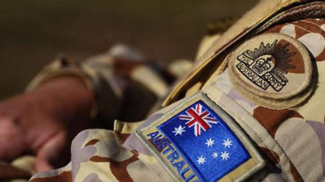 Outcry over Chinese camouflage for Diggers | SBS News Australian Army, Australian Defence Force, Defence Force, Anzac Day, Iraq, Camouflage, Soldier, Australia, History