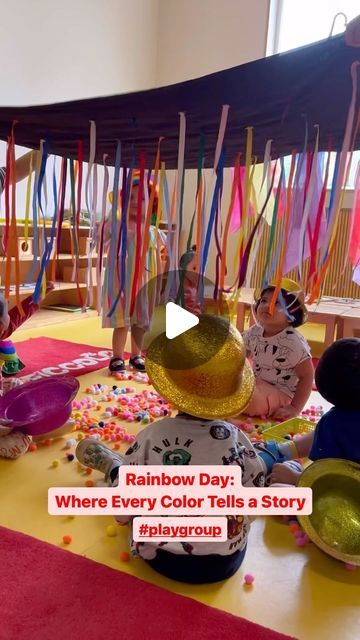 Rainbow Sensory Play, Rainbow Provocation, Rainbow Day Activities For Kids, Playgroup Activities Preschool, Rainbow Crafts For Toddlers, Rainbow Activities Preschool, Rainbow Preschool Activities, Pumpkin Lesson Plans, Baby Sensory Classes