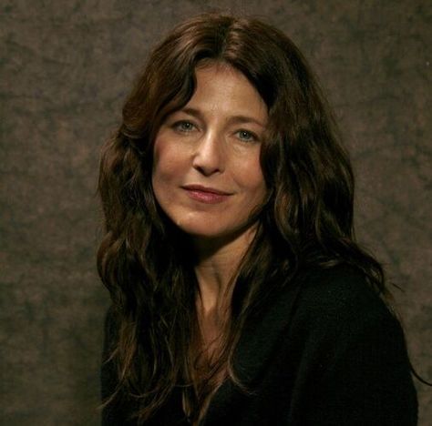 Catherine Keener, Keen Style, Giraffe Pictures, Style Analysis, Aging Beauty, Gamine Style, Septième Art, Dramatic Classic, Earth Goddess