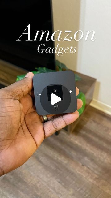 Tech Gadgets Technology, Best White Elephant Gifts, Halloween Costumes To Make, Cool Gadgets On Amazon, Electronic Gift Ideas, Electronics Hacks, Amazon Influencer, Giveaway Gifts, Amazon Hacks