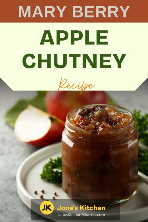 Apple chutney in a mason jar Apple Chutney Recipe, Sweet Potato Patties, Dips Recipes, Mary Berry Recipe, Apple Chutney, Healthy Sauces, Potato Patties, Cranberry Chutney, Grilled Sausage