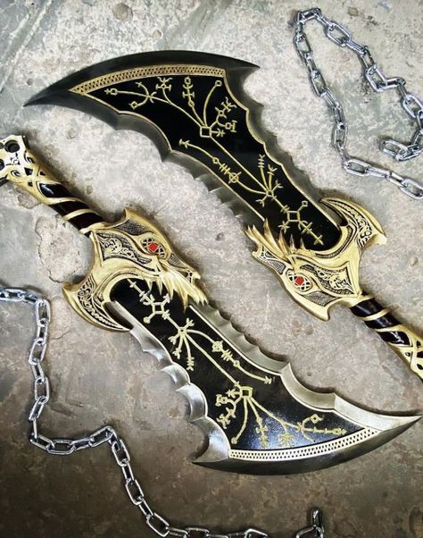 Fantasy Blade, Knife Aesthetic, God Of Wars, Tactical Swords, Types Of Swords, Pretty Knives, Fantasy Props, Cool Swords, Samurai Swords