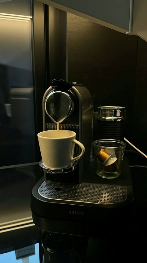 Expensive Coffee Machine, Expensive Coffee, Coffee Board, Color Vibe, Life Routines, Coffee Photos, Aesthetic Inspiration, Fall Coffee, Classy Aesthetic