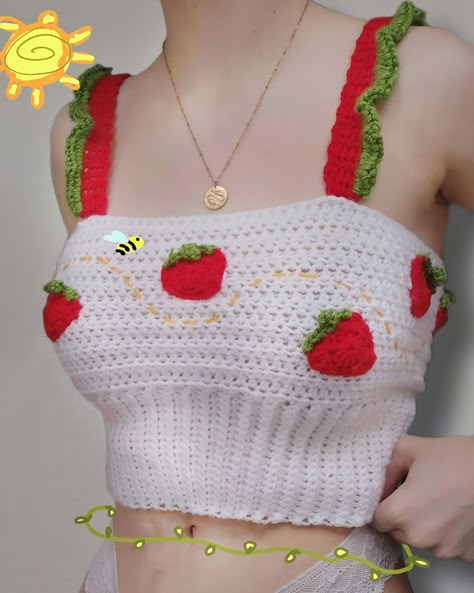 Crochet Strawberry Top, Top Tejidos A Crochet, Chunky Yarn Crochet Pattern, Chunky Yarn Crochet, Strawberry Crochet, Top A Crochet, Crochet Fairy, Crochet Strawberry, Vintage Crochet Patterns