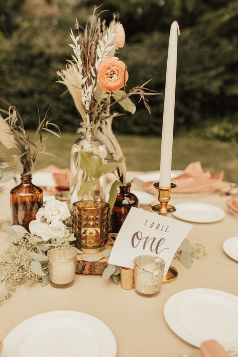 Boho Wedding Centerpieces For Tables, Fancy Boho Wedding Decor, Boho Terracotta Centerpieces, Boho Country Centerpieces, Wildflower Wedding Centerpiece Boho, Red Boho Wedding Decor, Eclectic Centerpieces Wedding, Boho Vintage Wedding Table Decor, Boho Southern Wedding