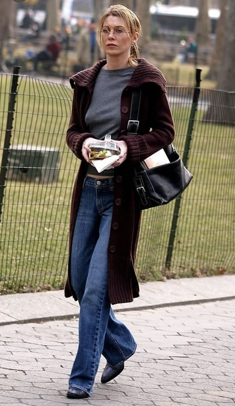 English Woman Aesthetic, English Women, Frazzled English Woman, Madison Square Park, The Cardigans, Ellen Pompeo, British Women, Fall Fit, Madison Square