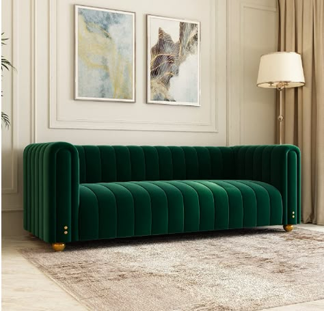 Velvet Sofa Living Room Ideas, Emerald Green Couch, Green Velvet Sofa Living Room, Luxury Velvet Sofa, Green Velvet Couch, Modern Couches Living Room, Velvet Sofa Living Room, Sofa Living Room Ideas, Sofa Couch Design