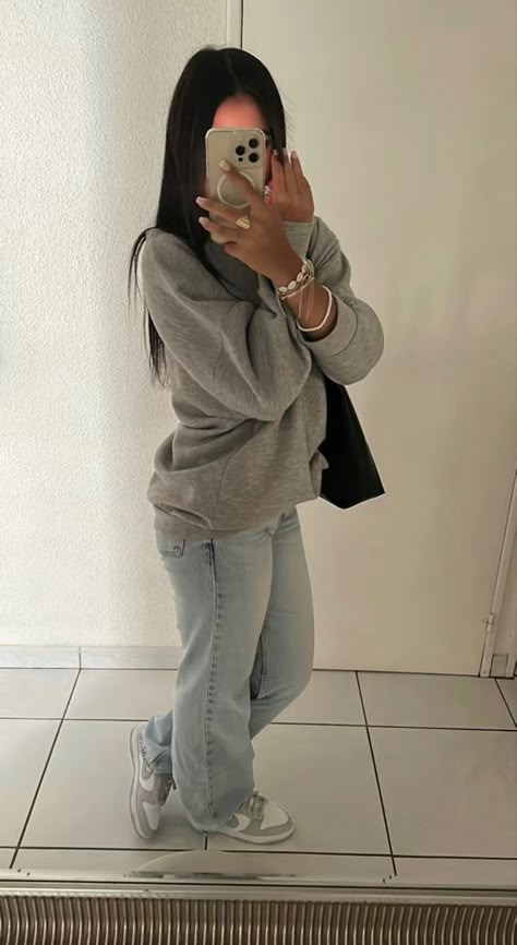 Dunk Outfit, Dunks Outfit, 00s Mode, Looks Pinterest, Outfit Zara, Mode Zara, Casual Outfit Inspiration, Outfit Inspo Casual, Cute Lazy Day Outfits