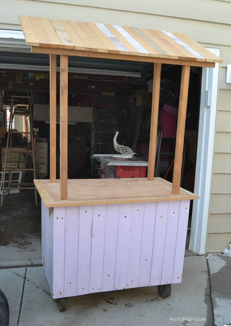 Repurpose An Old Cabinet Into A Lemonade Stand mycreativedays.com Food Stall Design Ideas Simple, Vitamin Bar, Kids Lemonade Stands, Kiosk Ideas, Diy Lemonade Stand, Kids Lemonade, Diy Lemonade, Lemonade Stands, Coffee Sale