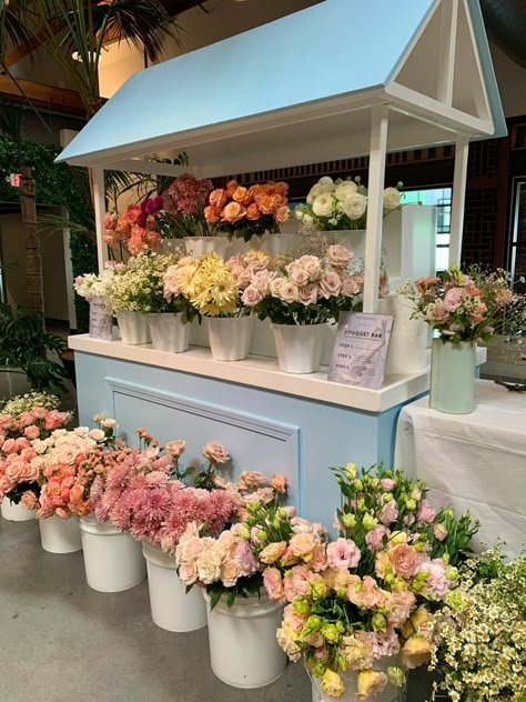 PORTFOLIO — BIA BLOOMS Flower Shop Display, Bloom Bar, Flower Shop Interiors, Floral Aesthetics, Flower Aesthetics, Flower Shop Decor, Flower Shop Design, Flower Truck, Flower Cart