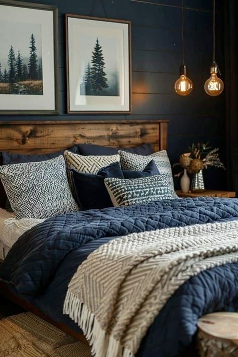 Cabin Bedroom, Moody Bedroom, Wooden Home Decor, Stil Boho, Houses Architecture, Wooden Home, Wall Units, Bedrooms Decor, Antique Wood