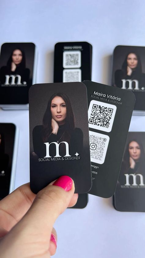 Business cards that inspire: a weekly roundup of the best designs from.#BusinessCards #NetworkingEssential #BrandIdentity #ProfessionalStationery #ElevateYourBrand Makeup Artist Visiting Card Design, Business Strategy Management, Luxury Business Card, Brow Studio, Esthetics Room, Custom Business Signs, Stylish Business Cards, Instagram Captions For Friends, Visiting Card Design