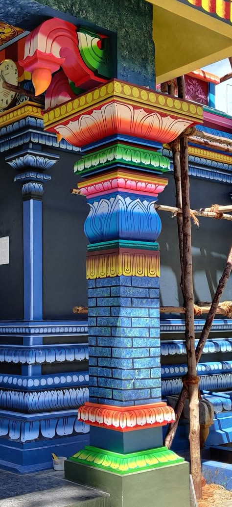 How To Draw Pillars, Kovil Painting Design, Temple Colour Ideas, Indian Temple Pillar Design, Temple Painting Indian, Temple Pillar Designs, Temple Wall Painting, Pillar Painting Ideas, Mandir Painting