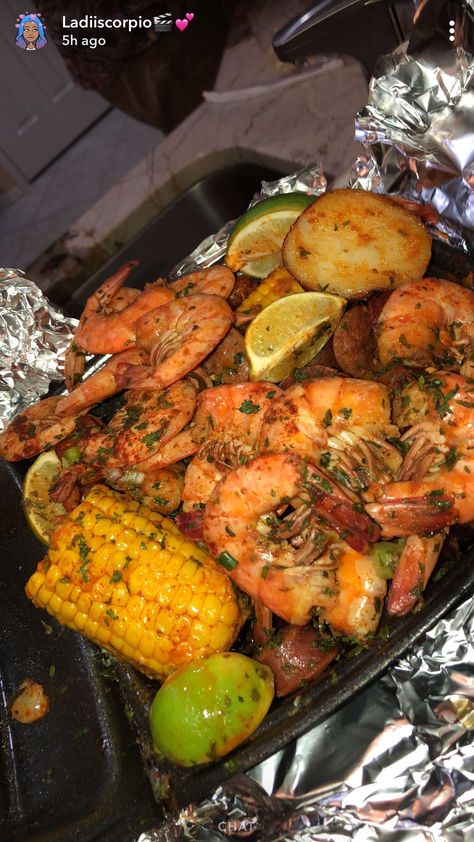 Seafood Boil Recipes, Yummy Seafood, Seafood Boil, Food Goals, Pisco, Seafood Dishes, The Restaurant, Food Obsession, Food Cravings