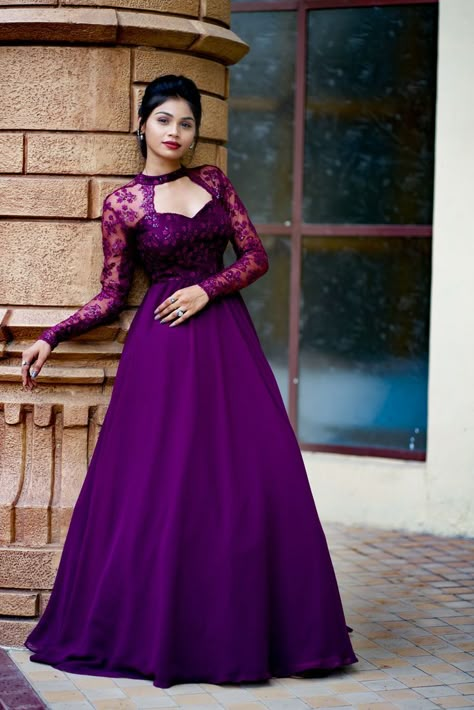 Gown Dress Party Wear, Long Frock Designs, Gown Party Wear, Long Gown Design, Lehenga Designs Simple, Anarkali Dress Pattern, Simple Gowns, Long Frock, Frock For Women