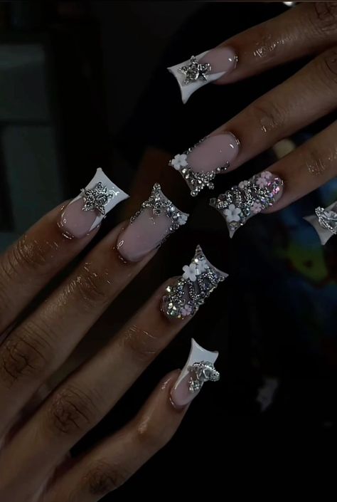 Dramatic Birthday Nails, Silver Junk Nails, Nails With A Lot Of Charms, Red Junk Nails, White Junk Nails, Silver And Red Nails, Birthday Nails Red, Birthday Nail Set Ideas, Sliver Nails