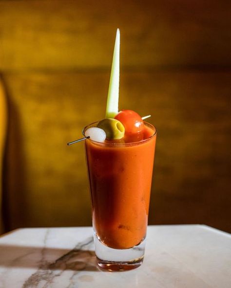 Brian Evans on Instagram: "St. Regis Bloody Mary - Effen Vodka, Tomato Juice, Tomato Shrub, Worcestershire, Green Tabasco, Gochujang, Tamarind, Lemon . . Happy Sunday, from the Lobby Bar - 📸cred: @ericmedsker . @effenvodka #bloodymary #brunchcocktails #hotelchelsea #chelseahotel #mixology #mixologyart #mixologist #garnishgame #cocktailsofinstagram #cocktails #bartender #lobbybar #drinkstagram #imbibegram" Effen Vodka, Chelsea Hotel, Lobby Bar, Cocktail Garnish, Brunch Cocktails, Tomato Juice, Mixology, Hot Sauce Bottles, Happy Sunday