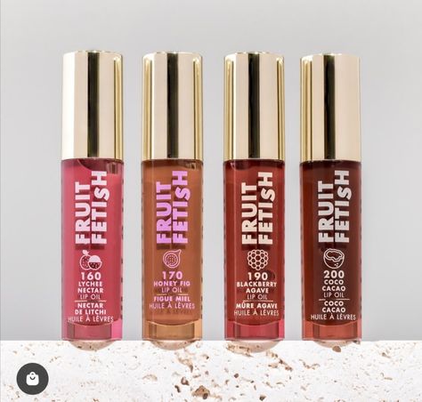 Milani Lipgloss, Milani Makeup, Essence Makeup, Milani Cosmetics, Simple Makeup Tips, Makeup For Black Skin, Lip Gloss Collection, Glossy Makeup, Lip Balm Set