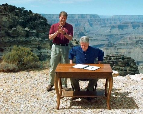 FILE - In this Sept. 18, 1996, file photo, Vice President Al Gore applauds after President Bill Clinton signs a bill designating about 1.7 million acres of land in southern Utah History Pics, Grand Staircase Escalante, Al Gore, Escalante National Monument, The West Wing, Tour Around The World, West Wing, Blue Pill, Land Management