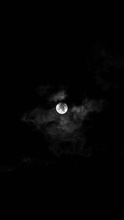 Wallpaper Aesthetic Dark, Starry Night Wallpaper, Moon And Stars Wallpaper, Wallpaper Moon, Cute Owls Wallpaper, Amoled Wallpapers, Night Sky Photography, Moon Wallpaper, Sky Photography Nature