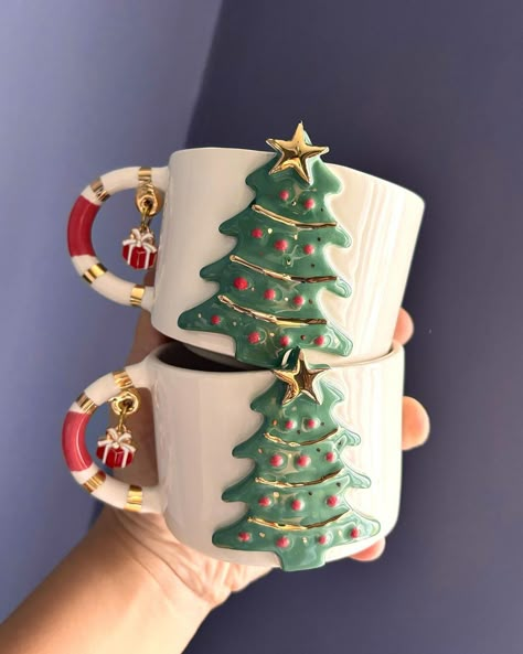 Limited Edition Christmas Mug… #ceramichomedecor #ceramics #ceramicmug #christmastreemug #handmadeceramics #elyapımıseramik | Instagram Ugly Christmas Sweater Ideas, Diy Christmas Mugs, Christmas Sweater Ideas, Pottery Lessons, Christmas World, Sweater Ideas, Polymer Clay Christmas, Cup Crafts, Cup Art