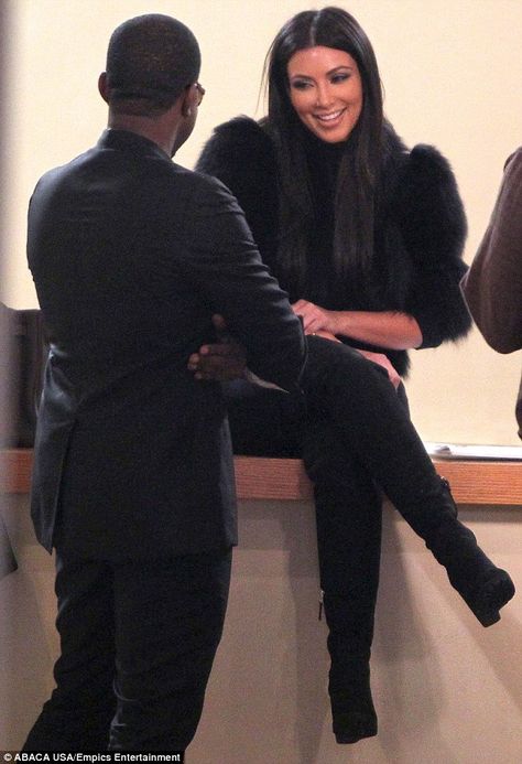 Kim Kardashian and Kanye West's romance in pictures Vision Board Rich, Kanye West Smiling, Rich Bf, I Miss The Old Kanye, Old Kanye, Karjenner Family, Kim Kanye, Ray J, Kanye West And Kim