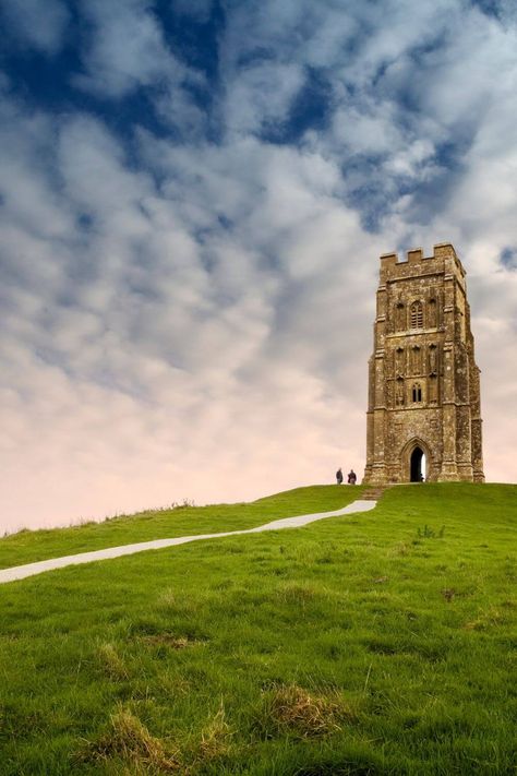 10 of The Best Free Days Out In Somerset - Savvy in Somerset Glastonbury Abbey, Cheddar Gorge, Gower Peninsula, River Severn, Glastonbury Tor, Canterbury Cathedral, Tour Manager, Stone Circle, Uk Trip