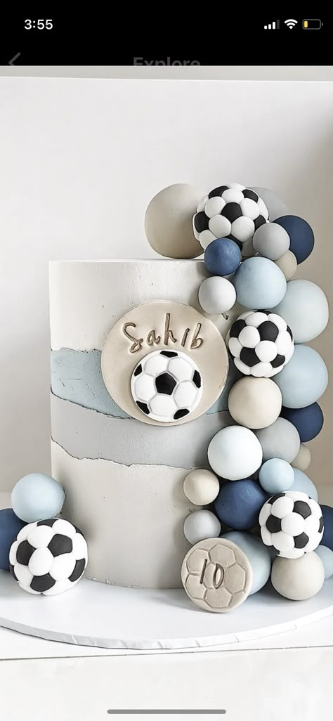 Modern Soccer Cake, First Birthday Boy Soccer Theme, Soccer Theme First Birthday, Sport Cakes For Men, Cake Football Birthday, Cake Bola, Soccer Theme Cake, Soccer Cake Ideas, Soccer Themed Cake