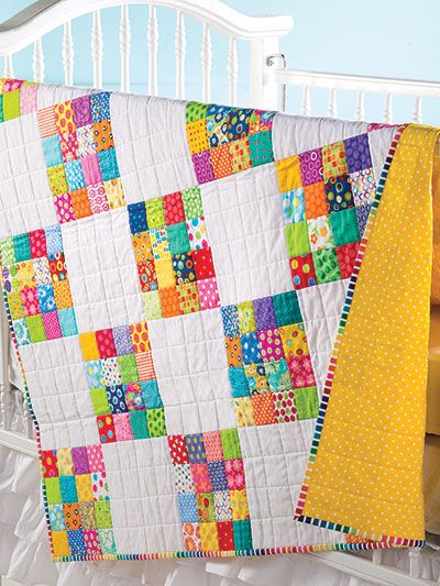 How to Make a Colorful Baby Quilt from Fabric Scraps 4 Patch Quilts Scrappy, Quick Lap Quilts, Kids Quilts Ideas, Square Quilt Patterns Easy, Colorful Baby Quilt, Charity Quilts, Quilting Digest, Bed Quilts, Fun Quilt