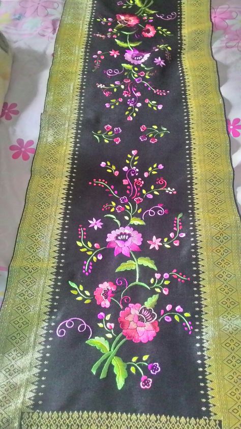 Motif Sulam, Motif Bordir, Embroidery By Hand, Pola Sulam, Color Combo, Color Combos, Indonesia, Embroidery, Quick Saves