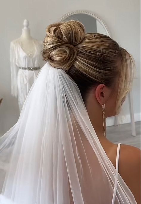 Bridal High Bun Hairstyles With Veil, Slick Back Wedding Hair With Veil, Ballet Bun Wedding Hair, Bun With Veil Underneath, Sleek Wedding Bun With Veil, Bride Hairstyles Sleek, Sleek High Bun Bridal Hair, Hair Styles For Spaghetti Strap Wedding Dress, High Bridal Bun With Veil