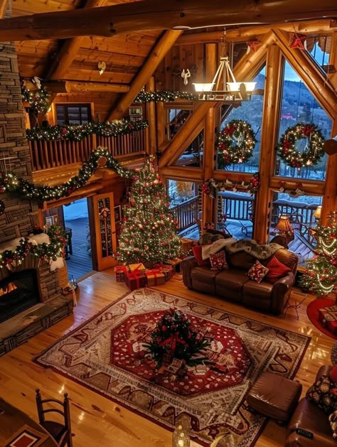 Log Cabin Christmas, Log Cabin Living, Christmas Cabin, Dream Life House, Cabin Christmas, Cabin Living, Christmas Room Decor, Luxury Christmas, Log Cabin Homes