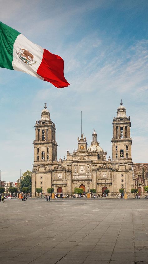 Mexico City Wallpaper, Mexico Background, Mexico City Aesthetic, Fun Facts About Mexico, Places In Mexico, Mexico Wallpaper, Mexico City Travel, Mexico History, Mexico Travel Guides