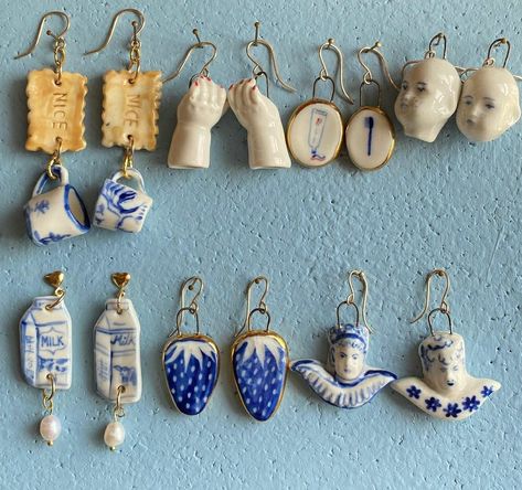 Tanah Liat, Keramik Design, Ceramic Earring, Ceramics Pottery Art, Porcelain Jewelry, Clay Jewelry Diy, Funky Jewelry, Polymer Clay Charms, Diy Clay Crafts