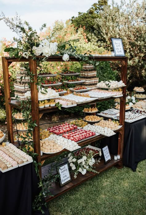 Mexican Food Stations Wedding Reception, Fall Wedding Catering Ideas, Dessert Bar Set Up Display, Wedding Food Tables Display, Buffet Outdoor, Wedding Pastry Table, Pastry Table Setup, Elegant Catering Display Presentation, Small Bites Wedding Reception