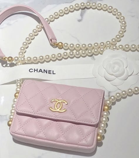 Pink Chanel Bag, Chanel Top, Luxury Bags Collection, Aesthetic Bags, Dream Bags, Girly Bags, Pink Chanel, Pink Girly Things, Luxury Purses