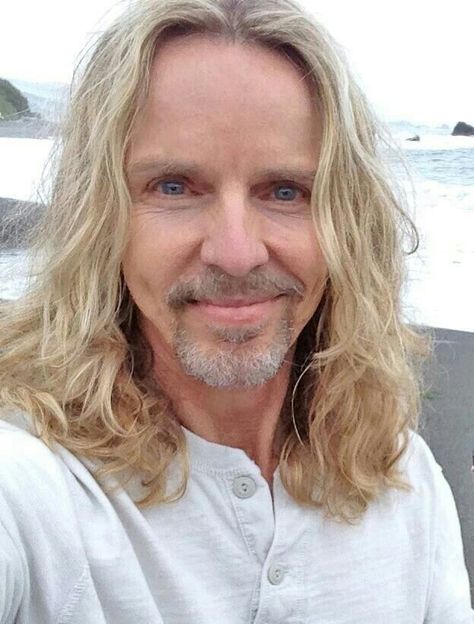 Styx Band, Celebrity Hair Styles, Tommy Shaw, Night Ranger, Rock Concerts, Damn Yankees, Music And Lyrics, Country Boy, Celebrity Hair