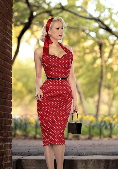 Pinup Mini Dress, 50s Pinup Outfits, 50s Housewife Outfit, Vintage Photoshoot 50s, 50s Inspired Fashion, Stile Pin Up, Vestidos Pin Up, Vintage Outfits 50s, Rockabilly Looks