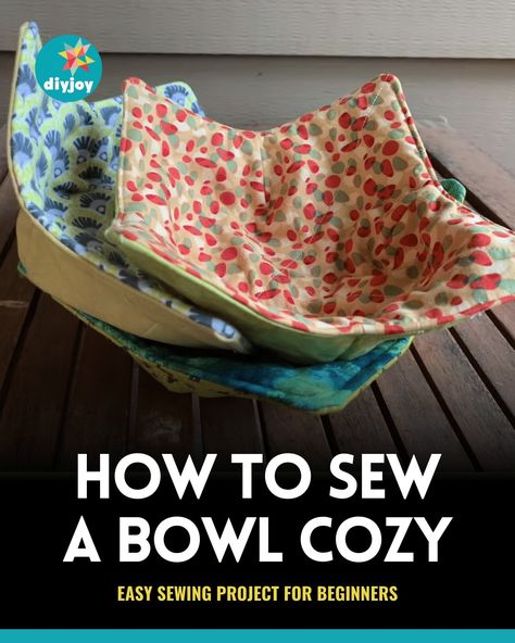 Easy Microwave Bowl Cozy Sewing Tutorial Microwave Bowls Pattern, Microwave Cozies Pattern, Microwave Plate Cozy, Bowl Warmers Free Pattern, Hot Bowl Cozy Pattern, Fabric Soup Bowl Cozy, Pattern For Bowl Cozies, How To Make A Bowl Cozy Video, How To Sew A Bowl Cozy