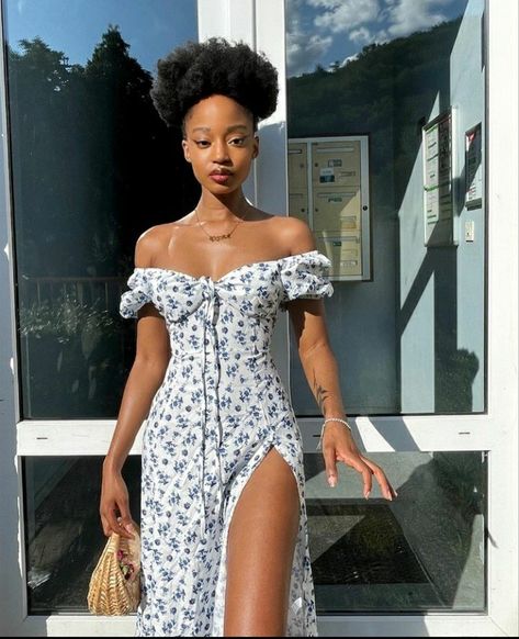 Floral Feminine Dresses, Summer Dresses On Black Women, Crystal Zinzile Instagram, Cute Feminine Dresses, What To Wear For My Birthday, Cute Dresses For Black Women, Black Girls Dresses Outfits, Feminine Women Outfits, Soft Girl Black Women Outfits