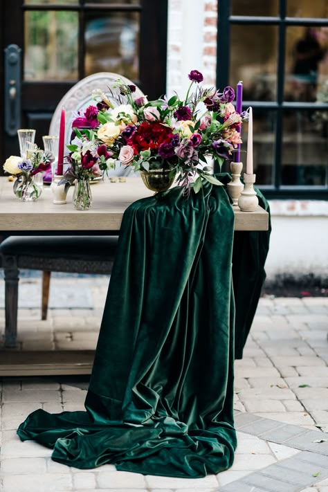 Plum, magenta, and apricot wedding with dark green velvet table runner | Sweet Plum, Magenta, and Apricot Styled Wedding Shoot at The Peach Orchard by Rachel Driskell Photography | Photo: Rachel Driskell Photography | #velvettablerunner #peacockgreen #weddingdecor #darkgreenvelvet #greenwedding #purplewedding #weddinginspo #weddingphotography Forest Green Bridesmaid Dresses, Apricot Wedding, Velvet Table Runner, Forest Green Wedding, Purple And Green Wedding, Dark Green Wedding, Velvet Table, Magenta Wedding, Emerald Green Wedding