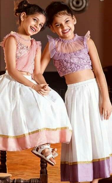 Baby Lehenga Designs, Kerala Dress, Baby Lehenga, Langa Blouse, Baby Dress Diy, Party Wear Frocks, Pattu Langa, Kids Party Wear Dresses, Pattu Pavadai