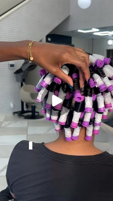 Short Roller Set Black Hair, Perm Rod Sizes, Black Hair Perm, Natural Hair Perm Rods, Natural Hair Rod Set, Natural Hair Headbands, Roller Set Natural Hair, Roller Set Hairstyles, Perm Curls