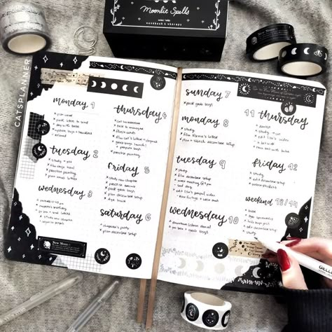 Top 10 Witchy Bullet Journal Spreads – NotebookTherapy Bullet Journal 2024, Bullet Journal Ideas Templates, Journal 2024, Moon Journal, Bullet Journal Design, Journal Design Ideas, Bulletin Journal Ideas, Bullet Journal Spreads, Bullet Journal Aesthetic